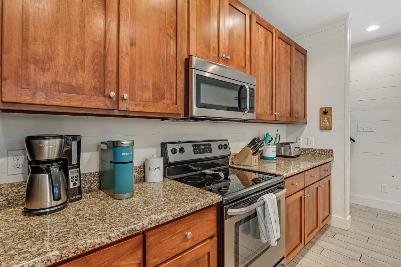 True Blue-Coastal Cottage-3 Min Walk To Beach! Pool! Gulf Shores Exterior photo